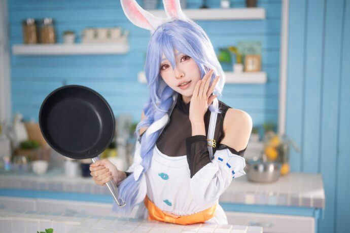 元气兔耳引爆全场！ElyEE子兔田佩克拉COS完美还原hololive人气偶像-cos图咖