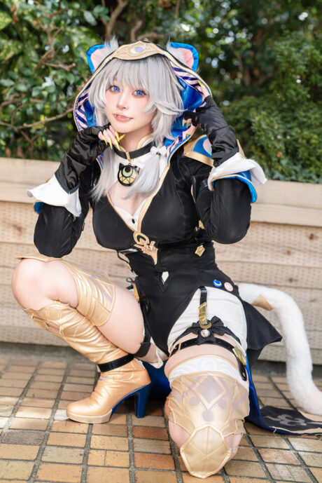 图片[2]-猫女魅影惊艳全场！竹林小虎赛飞儿COS神还原，完美演绎《崩坏：星穹铁道》黄金裔魅力-cos图咖