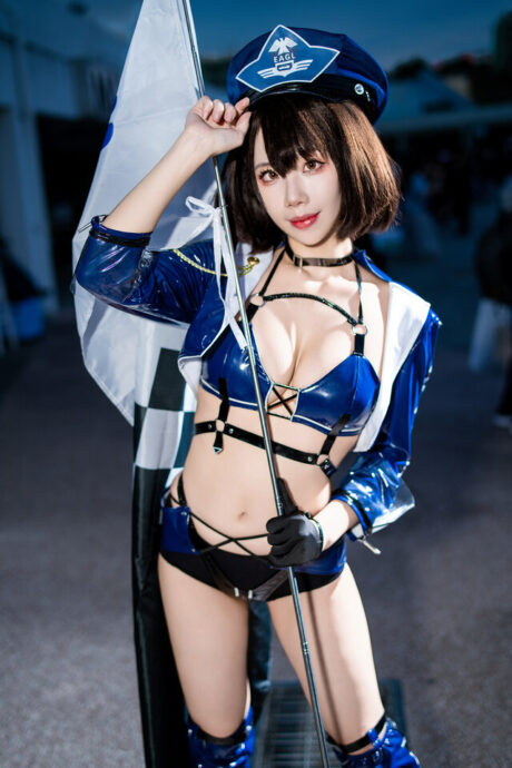 图片[4]-极速霓虹·钢翼交响：Cxiela以巴尔的摩之姿点燃FF45跨次元赛道-cos图咖