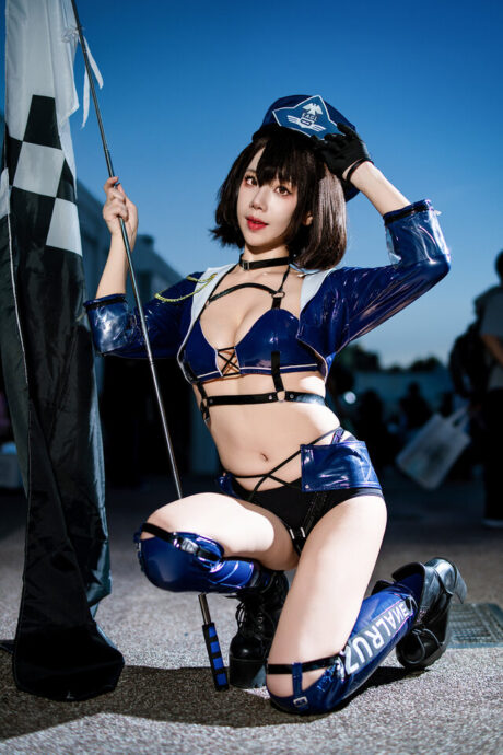 图片[3]-极速霓虹·钢翼交响：Cxiela以巴尔的摩之姿点燃FF45跨次元赛道-cos图咖