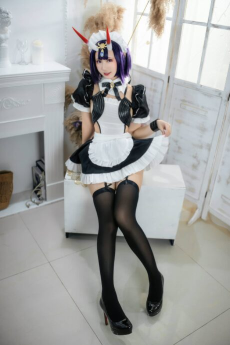 图片[2]-羽生三未酒吞童子女仆COS，鬼之魅惑惊艳全场-cos图咖