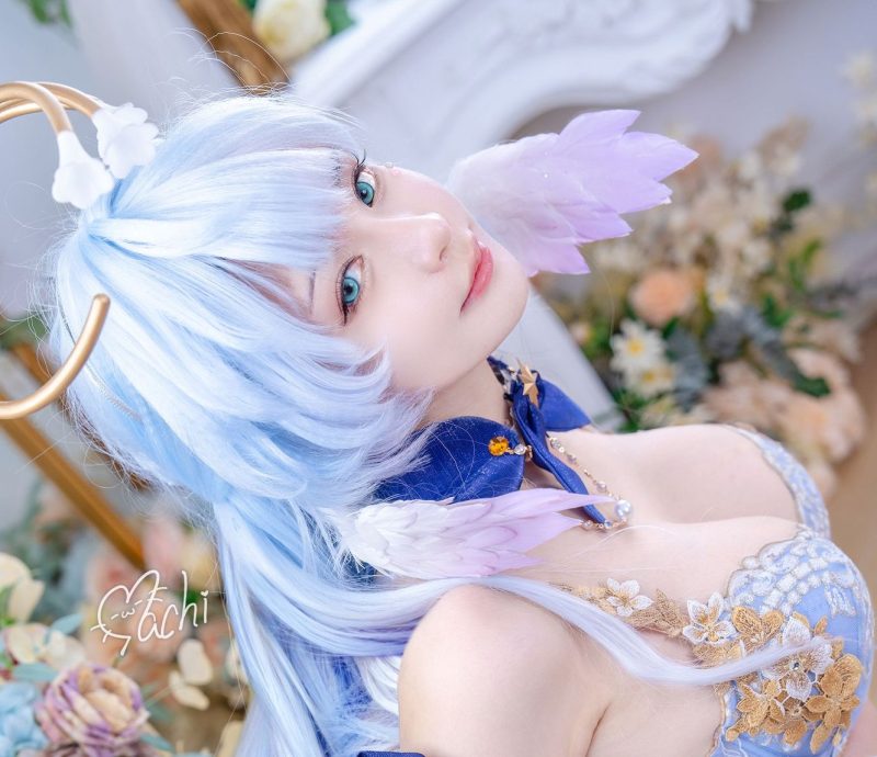 星穹咏叹！Machi馬吉化身知更鸟，以银河歌喉点亮宿命舞台-cos图咖