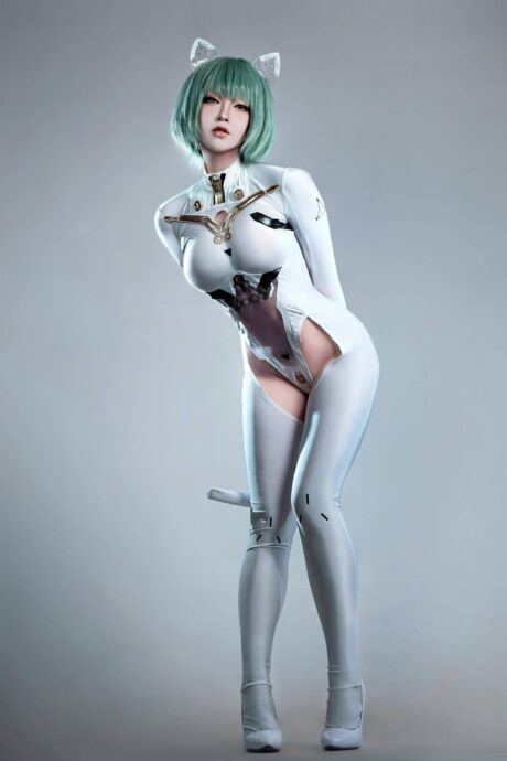 BANBANKO半半子神级还原《碧蓝航线》纳希莫夫，冷酷指挥官气场全开！-cos图咖