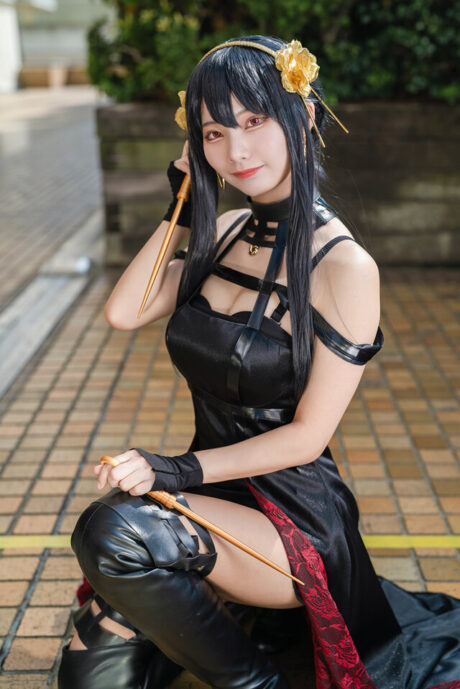 图片[4]-石黒八絵花神级还原《间谍过家家》约尔，致命魅惑惊艳池袋！-cos图咖