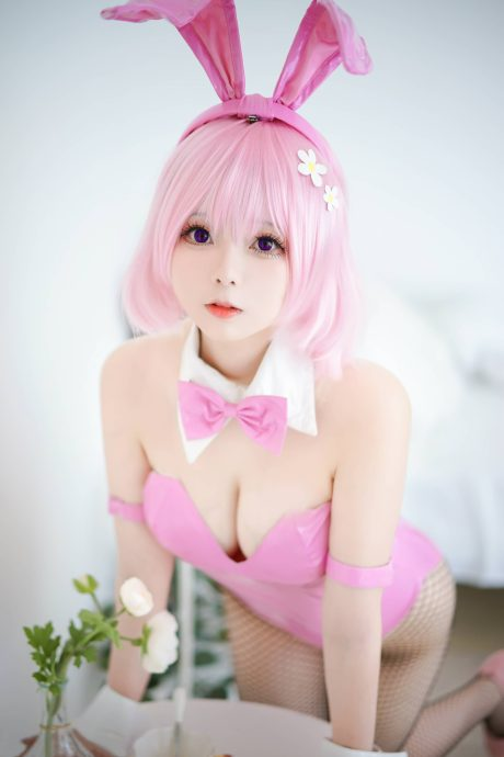 图片[2]-嶋葵：纯洁小天鹅与梦梦兔女郎の双面幻想曲【持续更新】-cos图咖