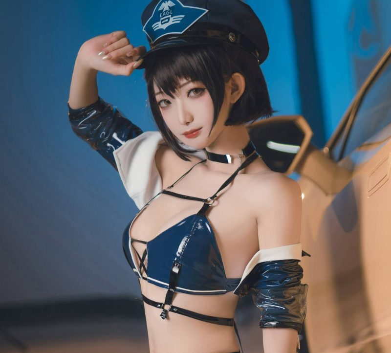 极速狂飙！封疆疆v化身赛车巴尔的摩，引爆白鹰引擎风暴-cos图咖