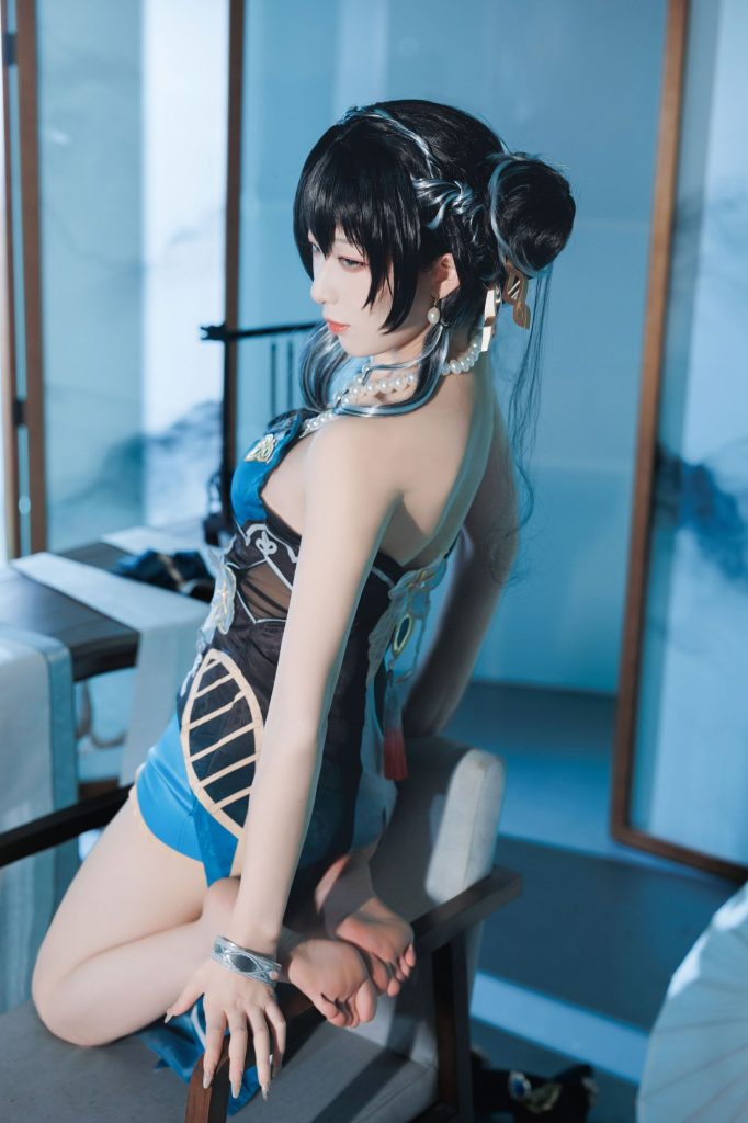 图片[5]-智性美学巅峰！封疆疆v化身阮梅，以学者之姿定义星河优雅-cos图咖