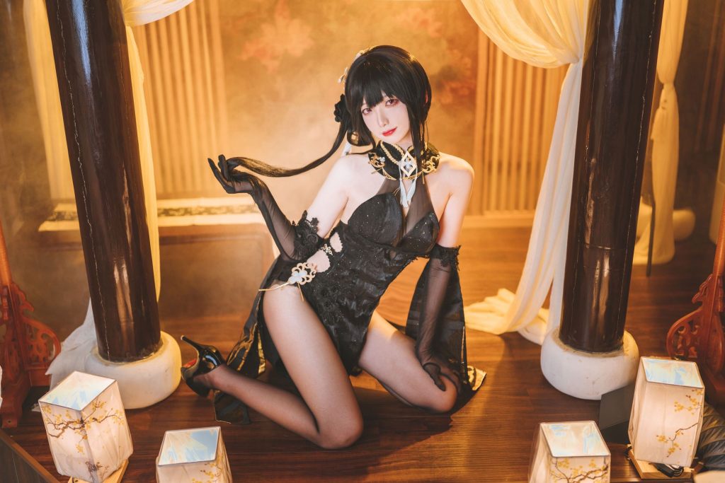 图片[2]-东方魅影·舰魂觉醒！封疆疆v旗袍镇海COS，颠覆碧蓝视觉美学-cos图咖