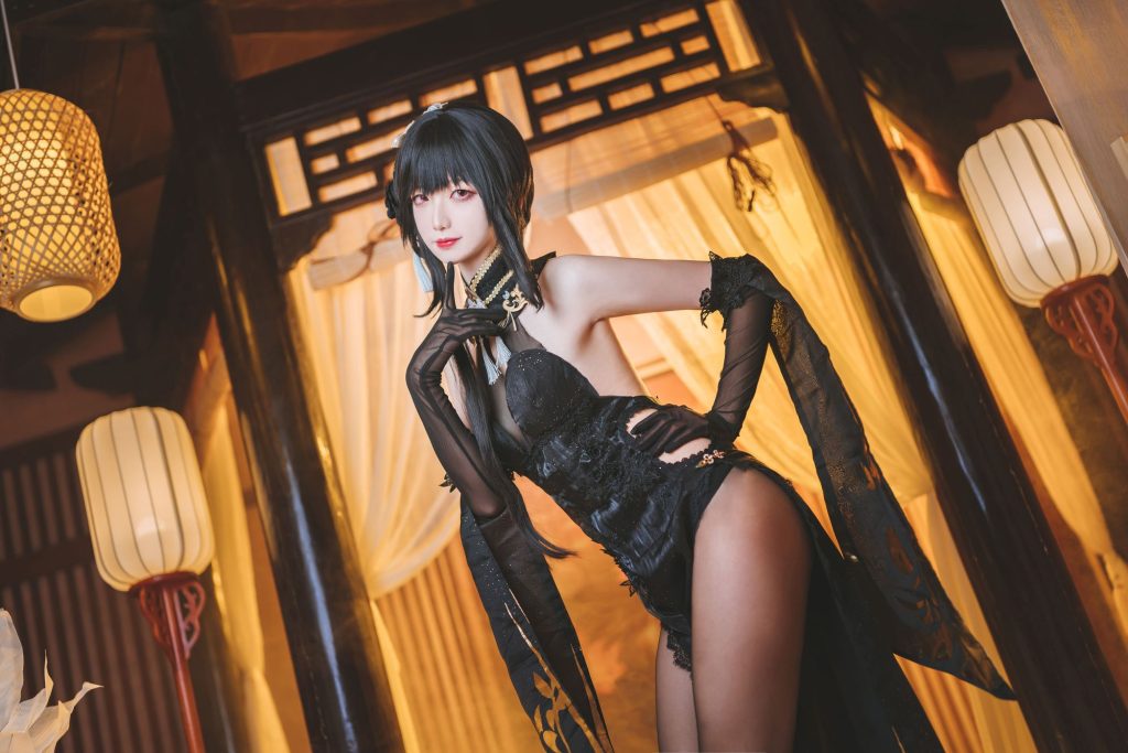 图片[1]-东方魅影·舰魂觉醒！封疆疆v旗袍镇海COS，颠覆碧蓝视觉美学-cos图咖