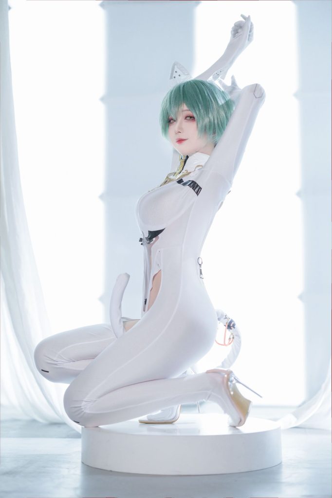 图片[4]-绝对领域！封疆疆v化身纳希莫夫，以极地风暴定义武力美学-cos图咖