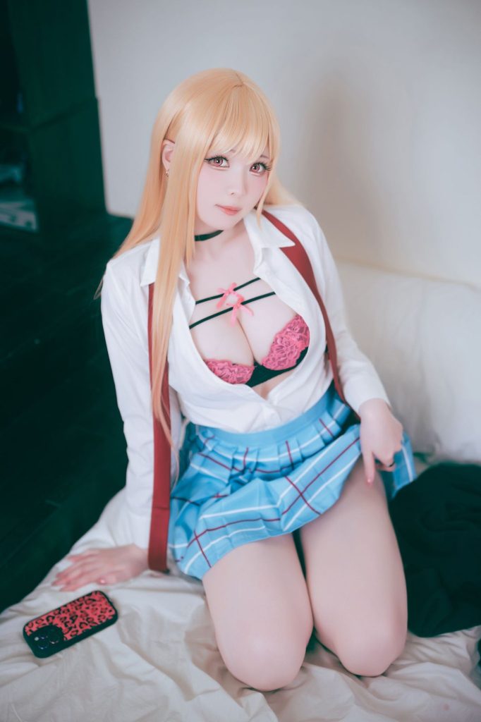 图片[4]-心动爆破！霜月shimo神还原喜多川海梦，自信活力破屏而出-cos图咖