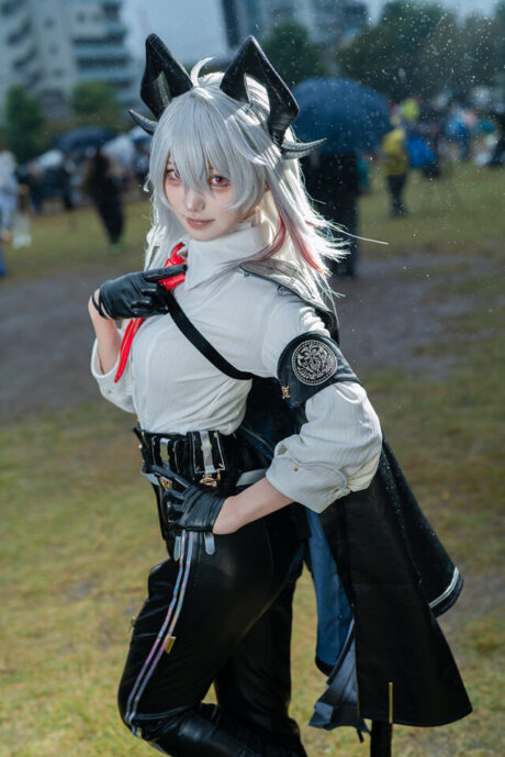 图片[3]-异界共鸣！su冬コミ化身赞妮，于池袋万圣夜破界演绎《鸣潮》美学-cos图咖