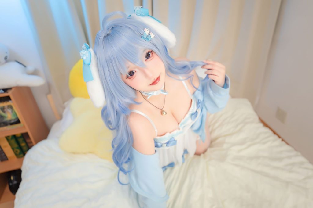 图片[1]-静默之蓝：神楽坂真冬COS甘雨，于无声处见深情-cos图咖