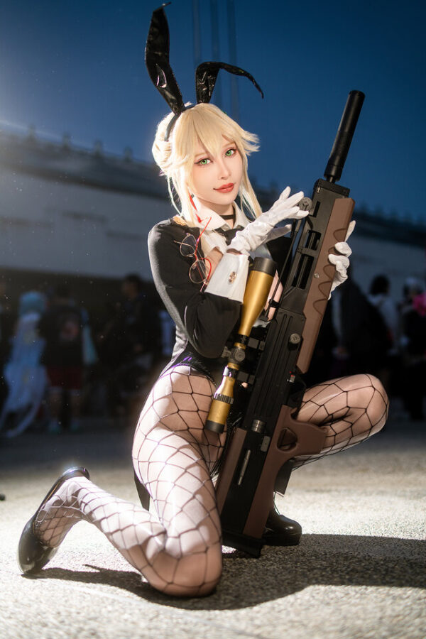 图片[3]-暗夜魅影指令：餓小璇miu爱德诠释特工美学-cos图咖