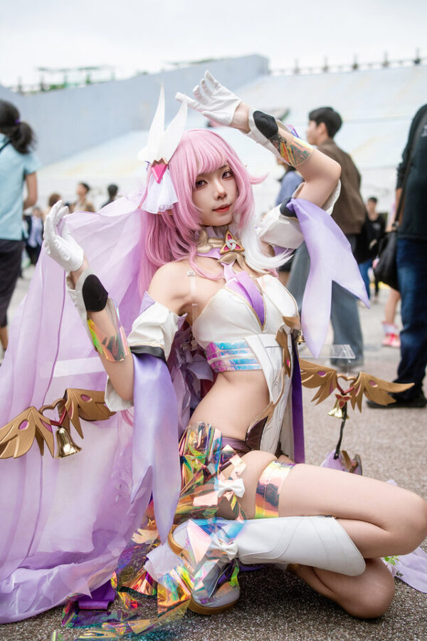 图片[2]-梦幻粉色妖精：四巫日モミ爱莉希雅惊艳PF43-cos图咖