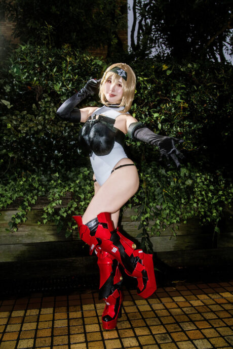 图片[2]-未来降临：红鞋妮姬引爆池袋，机械美学与视觉震撼-cos图咖