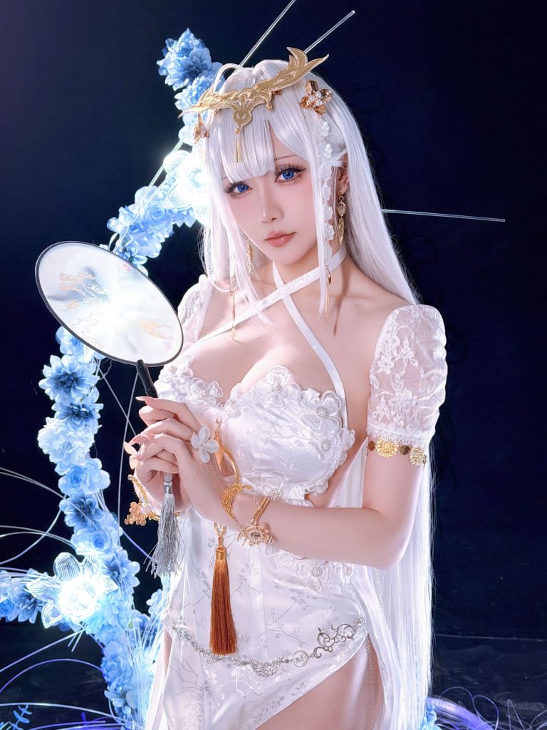 图片[3]-冷光下的距离美学：星之迟迟埃姆登旗袍演绎冷艳秩序-cos图咖