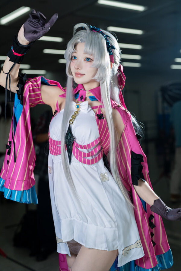 图片[2]-Su_s404珂莱塔acosta!惊艳亮相：鸣潮人气角色优雅再现-cos图咖