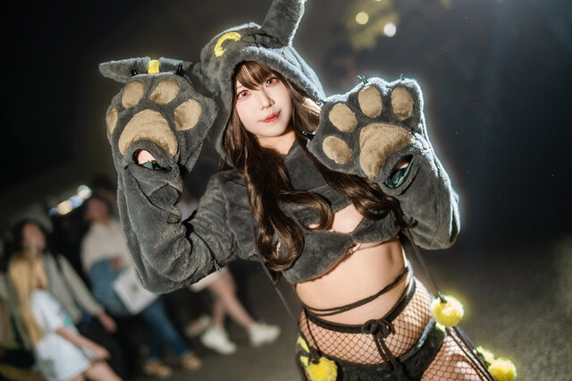 宝可梦亮相台湾PF:yuku肉醬月亮伊布COS萌感与魅力并存-cos图咖