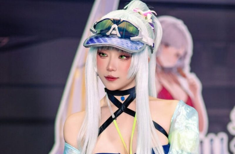 海风中的未来邀约：凌晨lingchen可露凯泳装登陆电玩展-cos图咖