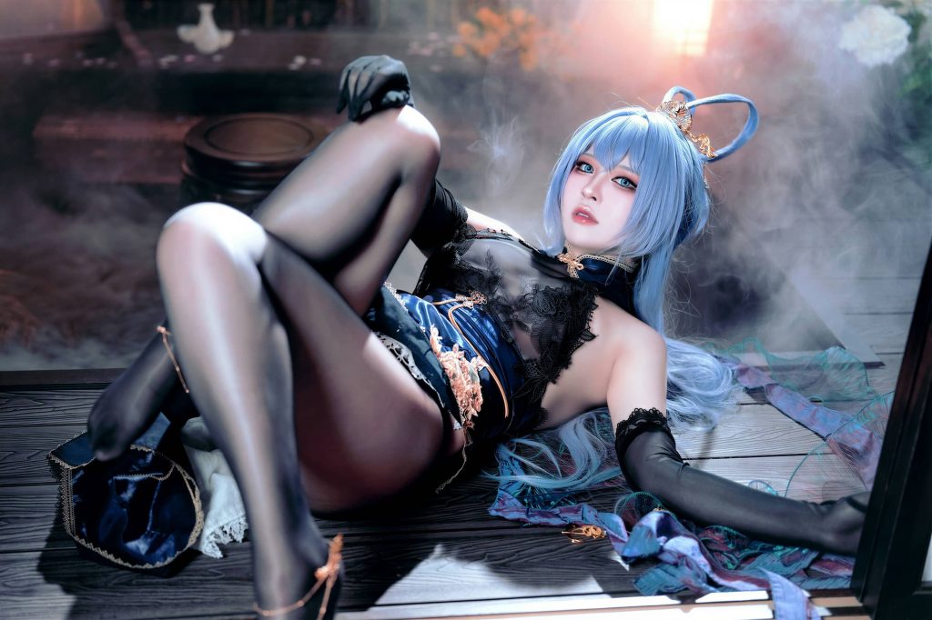 图片[1]-月光下的夜舞邀约：BANBANKO半半子花园演绎碧蓝航线-cos图咖