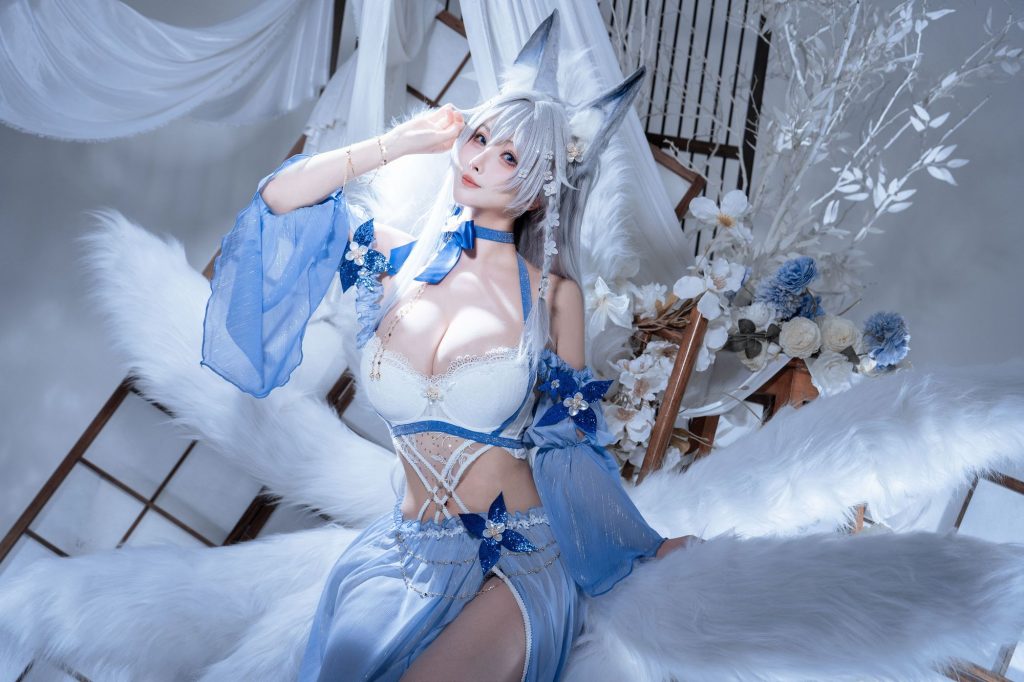 图片[1]-海岸线上的夏日信浓：rioko凉凉子用薄纱与浅笑织成清凉梦境-cos图咖