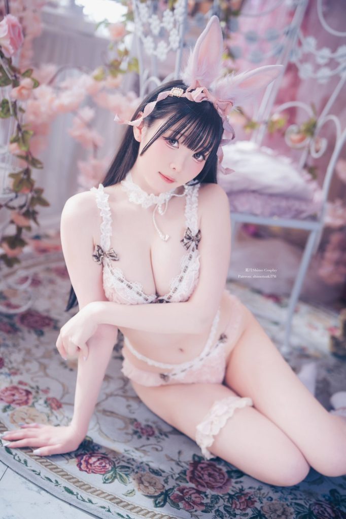 图片[3]-毛绒兔耳的温暖变奏：霜月shimo打破兔女郎的冷感标签-cos图咖