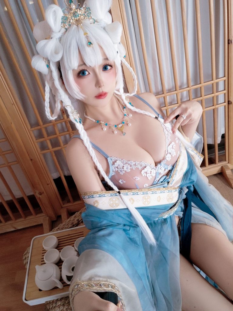 图片[2]-花影下的圣洁低语：日奈娇合欢宗圣女的灵动叙事-cos图咖