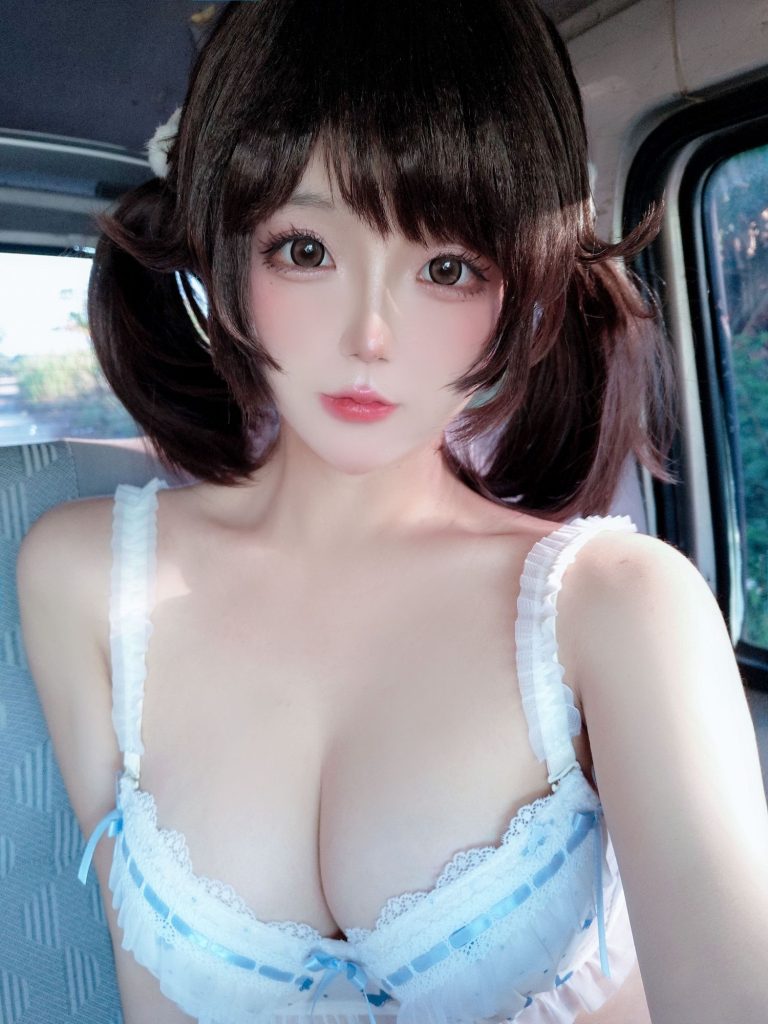 图片[4]-车窗里的青春暗号：日奈娇JK女高生的调皮叙事-cos图咖