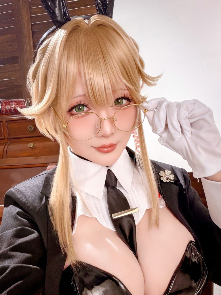图片[2]-禁欲特务的静谧剧场：星之迟迟爱德兔女郎的冷感掌控-cos图咖