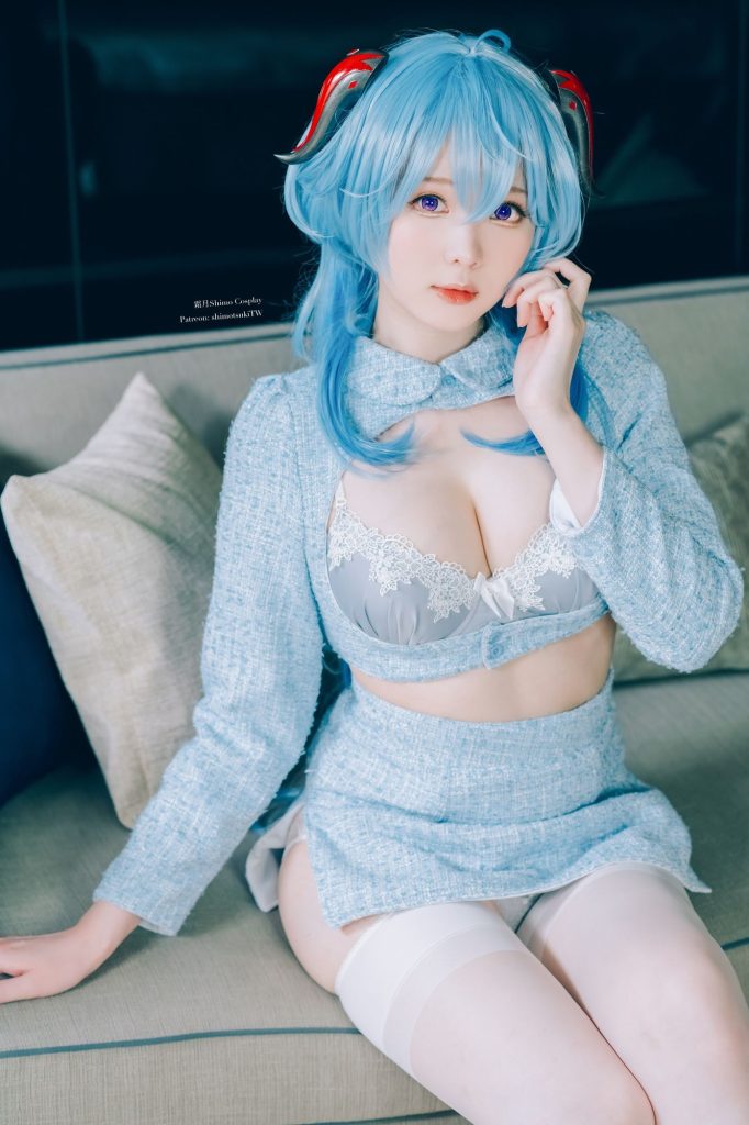 图片[4]-静谧蓝调的月海亭午后：霜月Shimo甘雨COS的克制美学-cos图咖