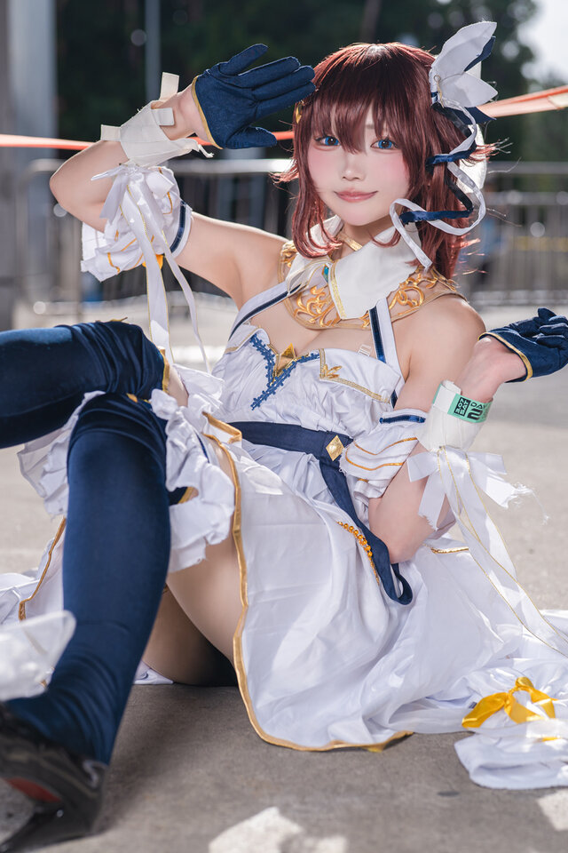 图片[3]-纯白仙女裙下的温柔叙事：Narumera时乃空的展会高光-cos图咖