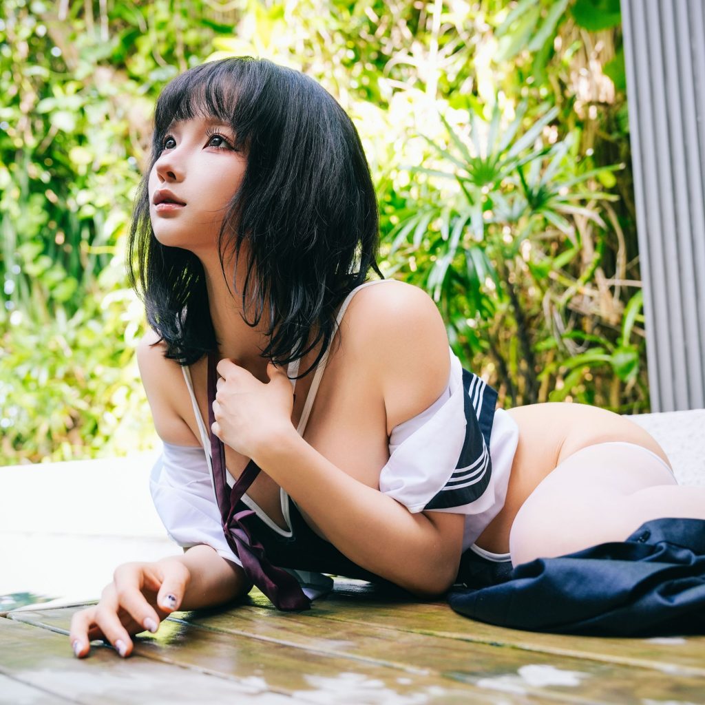 图片[3]-池畔树影中的水色变奏：蠢沫沫夏日JK女孩的清爽叙事-cos图咖