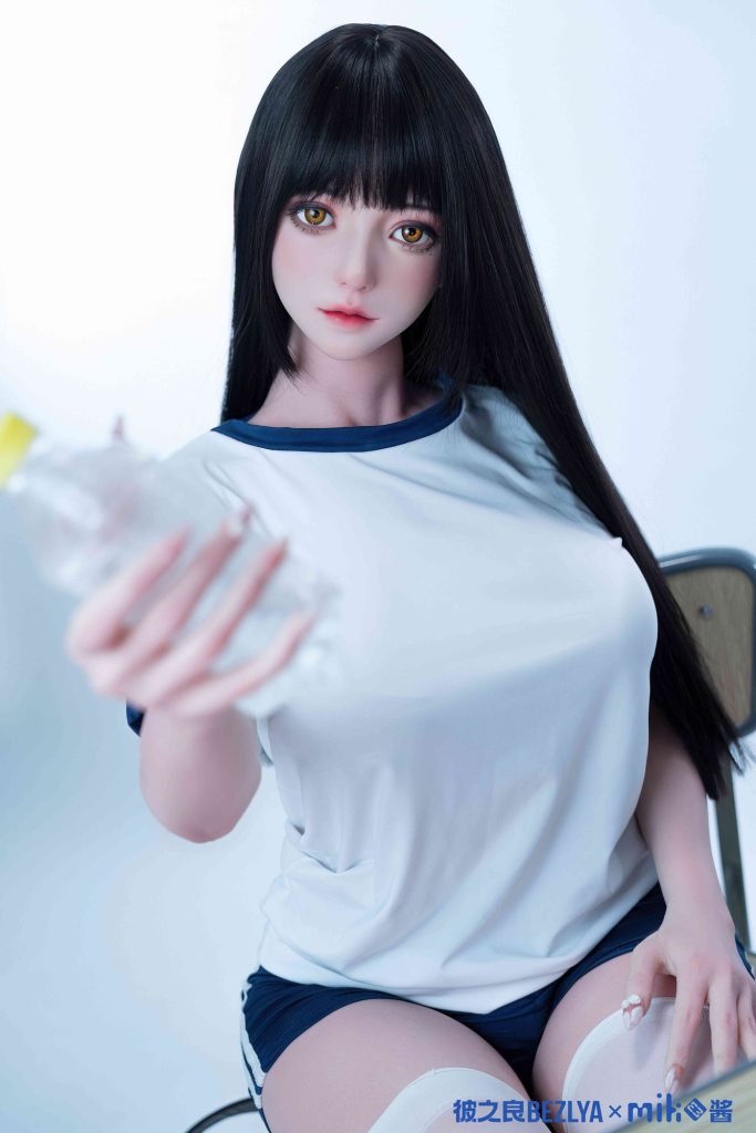 图片[3]-纯白棚拍中的排球变奏：miko酱ww体操少女的青春叙事-cos图咖