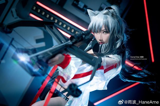 赛博舱室中的暗影变奏：雨波_HaneAme黑的守御叙事-cos图咖