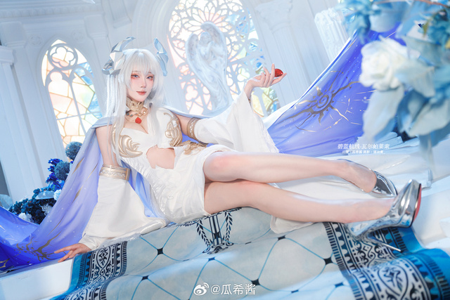 远洋航路的女主人：瓜希酱瓦尔帕莱索的优雅叙事-cos图咖
